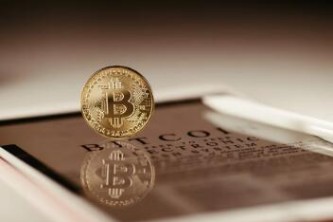 数字资产时代下合法购买比特币的平台选择及各平台优劣分析